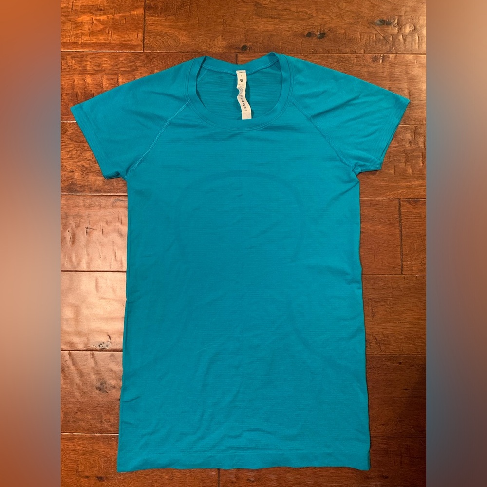 Lululemon Swiftly Tech